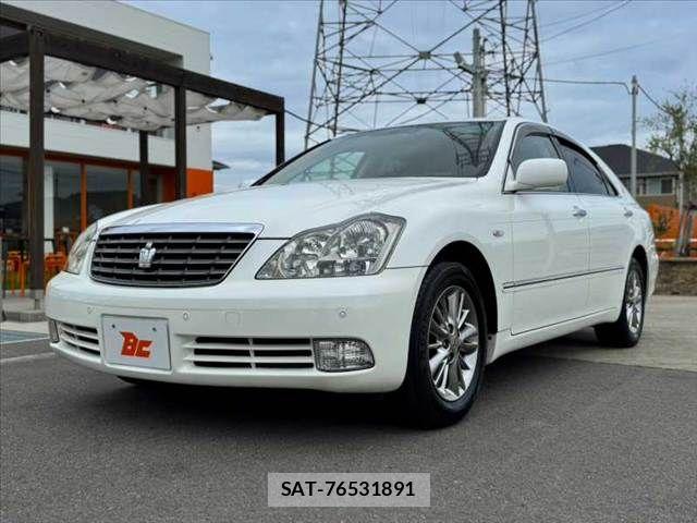 Toyota CROWN SEDAN 2007-09 8879241-9