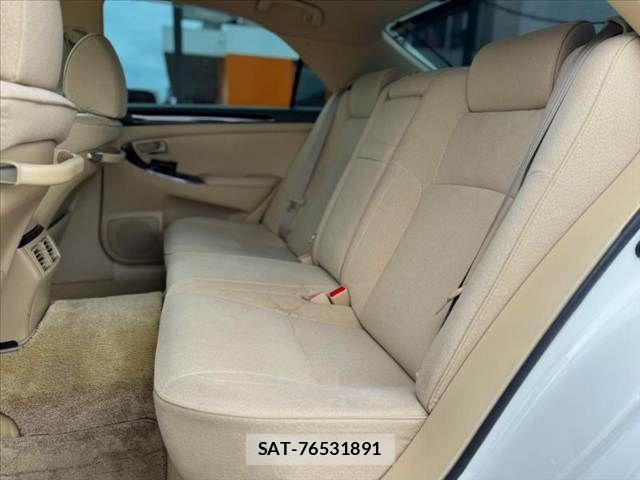 Toyota CROWN SEDAN 2007-09 8879241-17