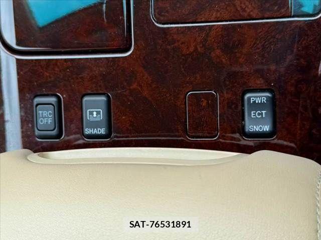 Toyota CROWN SEDAN 2007-09 8879241-21