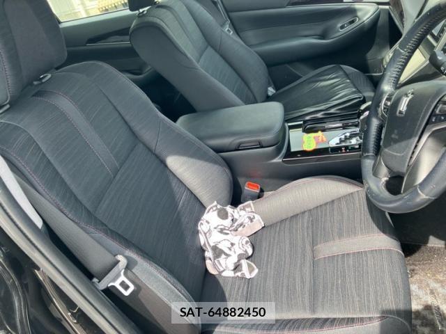 Toyota CROWN SEDAN 2015-11 8879228-9