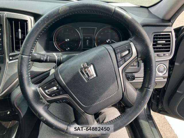 Toyota CROWN SEDAN 2015-11 8879228-14