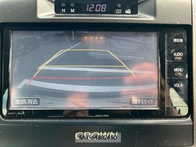 Toyota CROWN SEDAN 2015-11 8879228-20