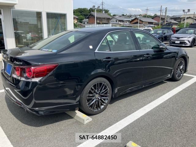 Toyota CROWN SEDAN 2015-11 8879228-3