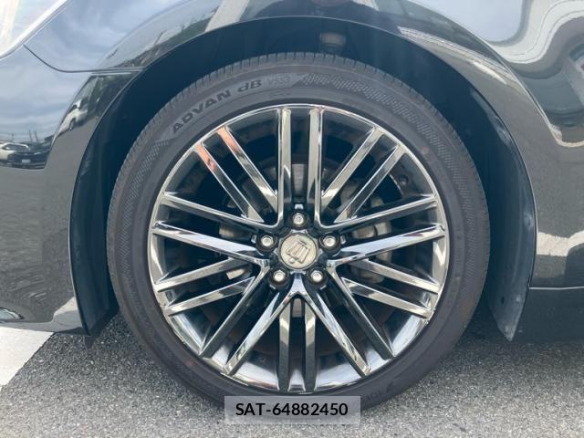 Toyota CROWN SEDAN 2015-11 8879228-6