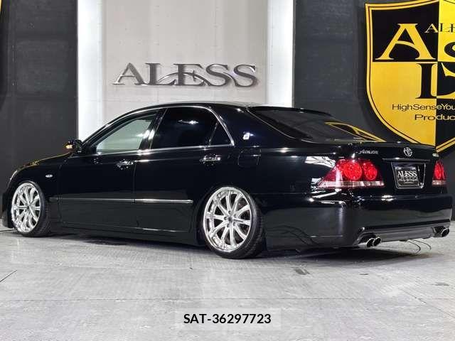 Toyota CROWN SEDAN 2006-02 8879233-2