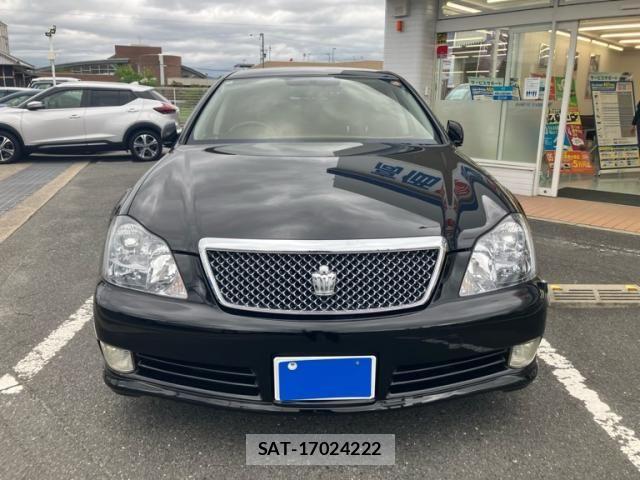 Toyota CROWN SEDAN 2004-03 8879247-0