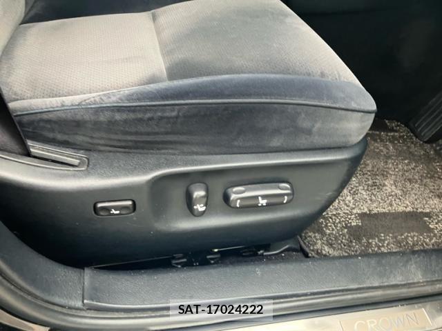 Toyota CROWN SEDAN 2004-03 8879247-10