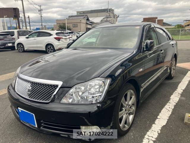 Toyota CROWN SEDAN 2004-03 8879247-1