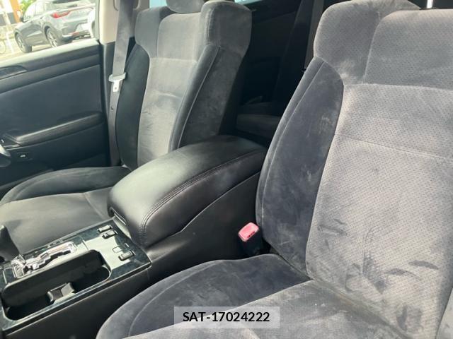 Toyota CROWN SEDAN 2004-03 8879247-8