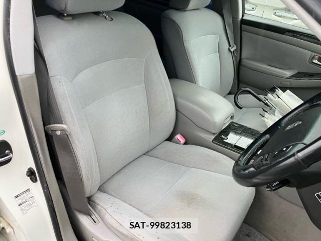 Toyota CROWN SEDAN 2006-04 8879246-13