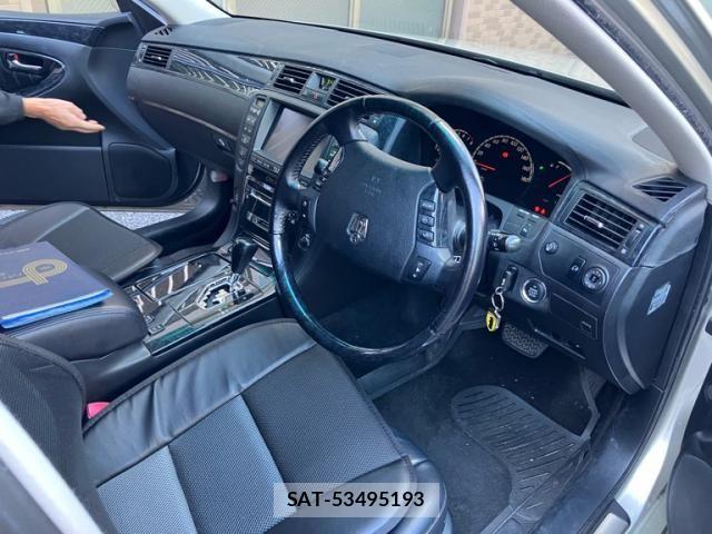 Toyota CROWN SEDAN 2004-03 8879245-7