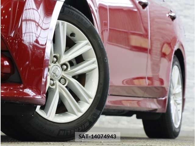 Toyota CROWN SEDAN 2015-08 8879224-18