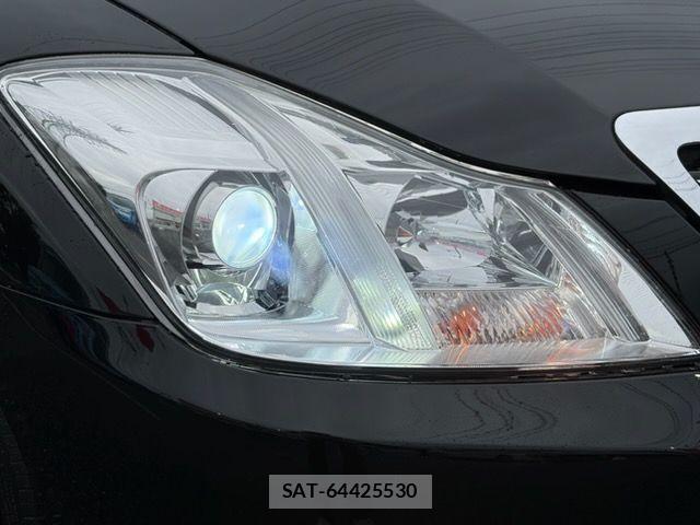 Toyota CROWN SEDAN 2008-07 8879236-9