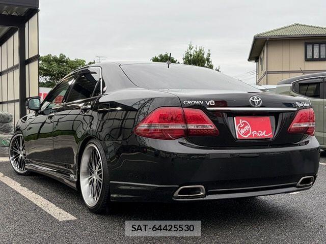 Toyota CROWN SEDAN 2008-07 8879236-2