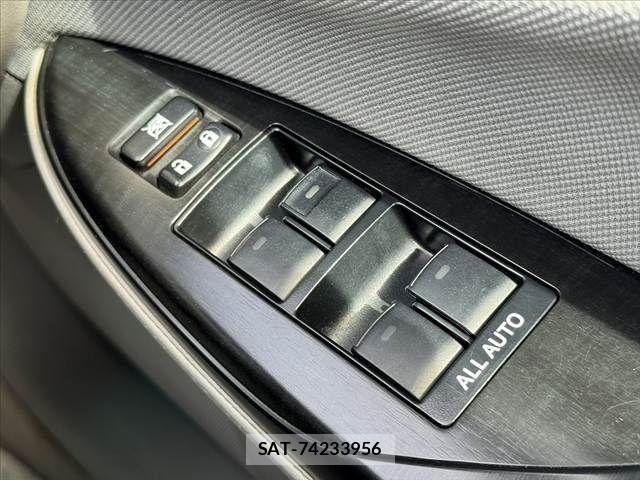 Toyota CROWN SEDAN 2008-05 8879237-27