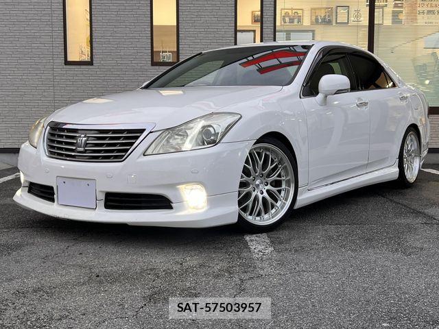 Toyota CROWN SEDAN 2010-09 8879232-0