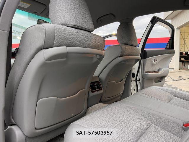 Toyota CROWN SEDAN 2010-09 8879232-17