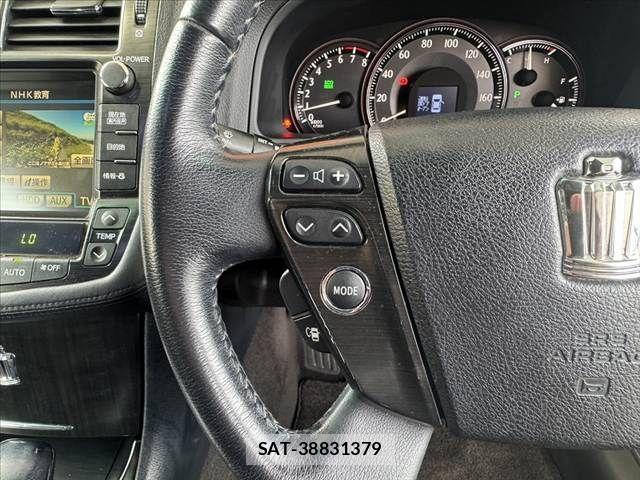 Toyota CROWN SEDAN 2008-04 8879238-23