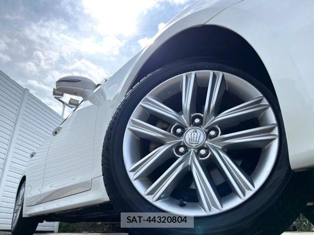 Toyota CROWN SEDAN 2013-07 8879221-12