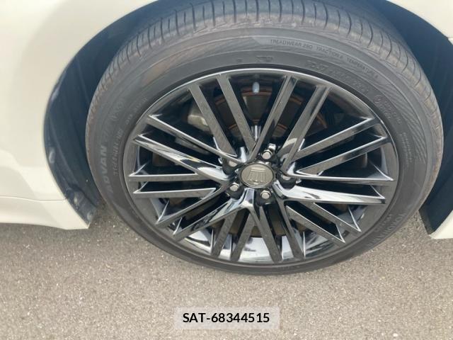 Toyota CROWN SEDAN 2016-09 8879223-9
