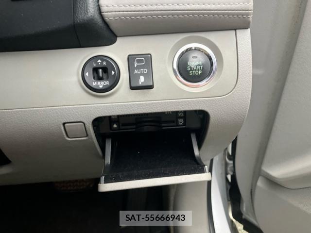 Toyota CROWN SEDAN 2010-06 8879239-13