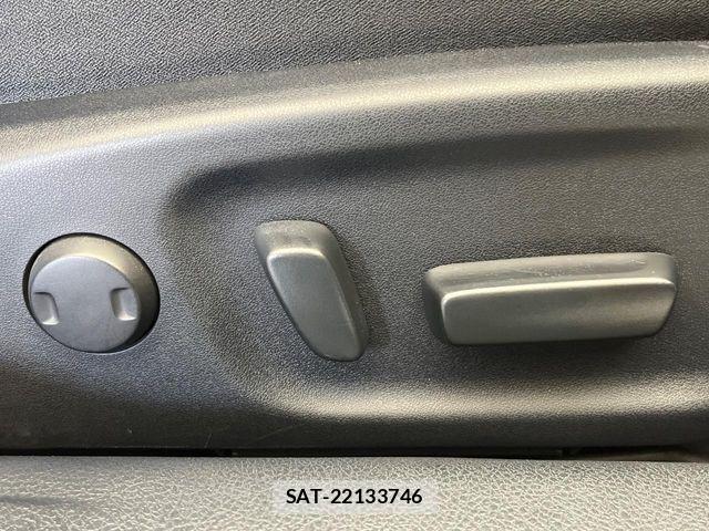 Toyota CROWN SEDAN 2013-08 8879226-9