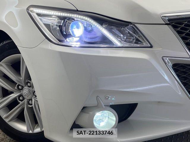 Toyota CROWN SEDAN 2013-08 8879226-10