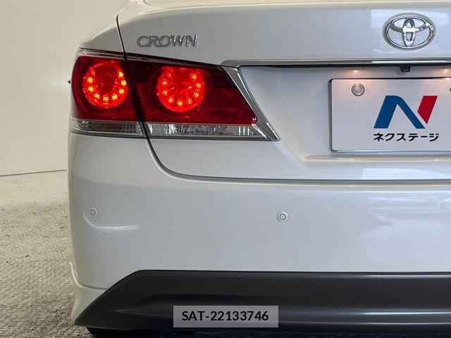 Toyota CROWN SEDAN 2013-08 8879226-4