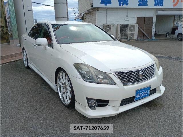 Toyota CROWN SEDAN 2010-08 8879229-12
