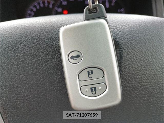Toyota CROWN SEDAN 2010-08 8879229-20