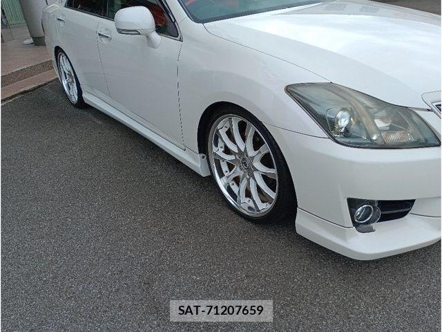 Toyota CROWN SEDAN 2010-08 8879229-28