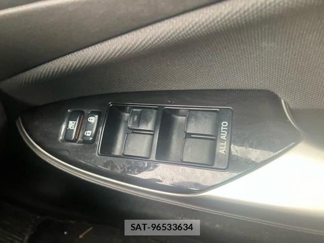 Toyota CROWN SEDAN 2011-09 8883461-10