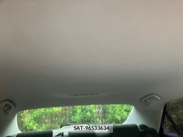 Toyota CROWN SEDAN 2011-09 8883461-16