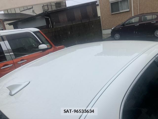 Toyota CROWN SEDAN 2011-09 8883461-5