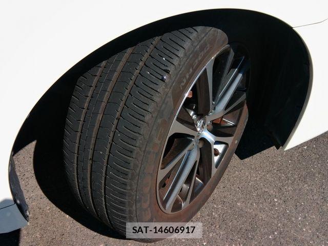 Toyota CROWN SEDAN 2018-04 8883460-9