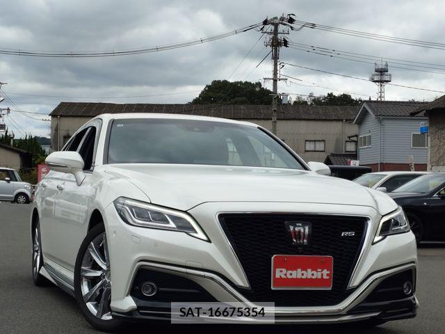 Toyota CROWN SEDAN 2019-06 8883458-0