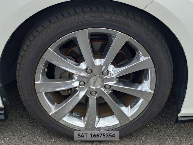 Toyota CROWN SEDAN 2019-06 8883458-18