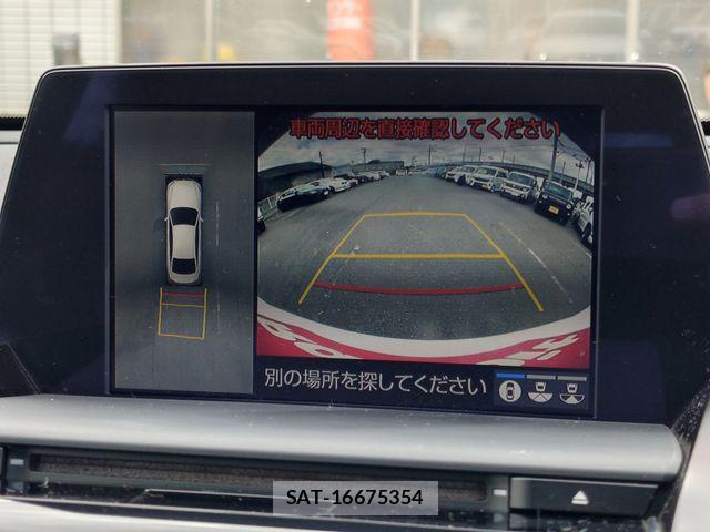 Toyota CROWN SEDAN 2019-06 8883458-25