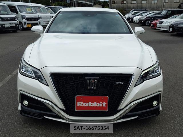 Toyota CROWN SEDAN 2019-06 8883458-3