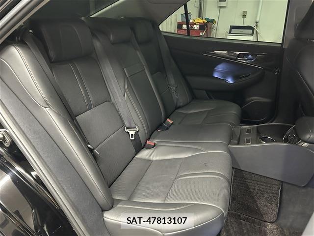 Toyota CROWN SEDAN 2013-12 4936002-25