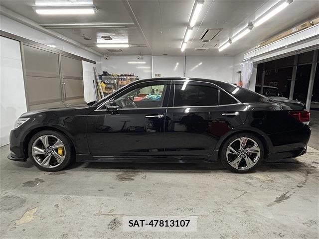 Toyota CROWN SEDAN 2013-12 4936002-7