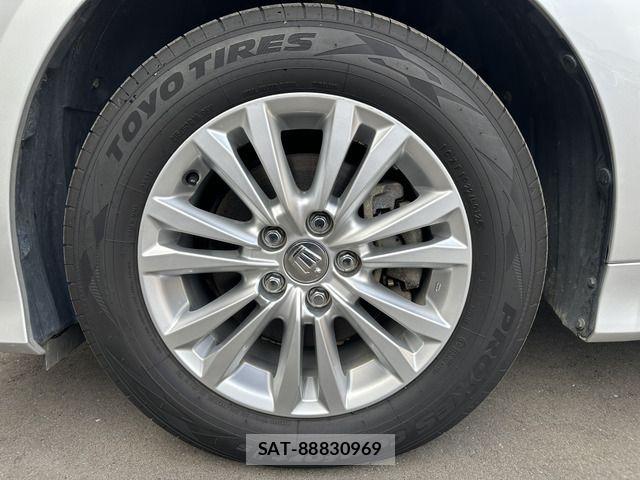 Toyota CROWN SEDAN 2017-03 6670969-15