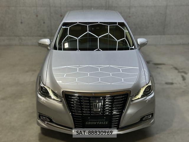 Toyota CROWN SEDAN 2017-03 6670969-17