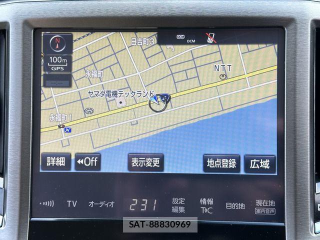 Toyota CROWN SEDAN 2017-03 6670969-8