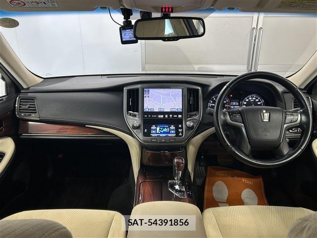Toyota CROWN SEDAN 2013-08 6751125-9