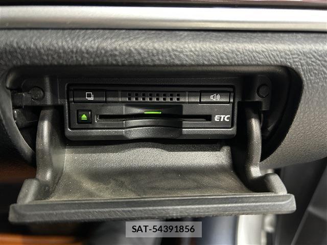 Toyota CROWN SEDAN 2013-08 6751125-11