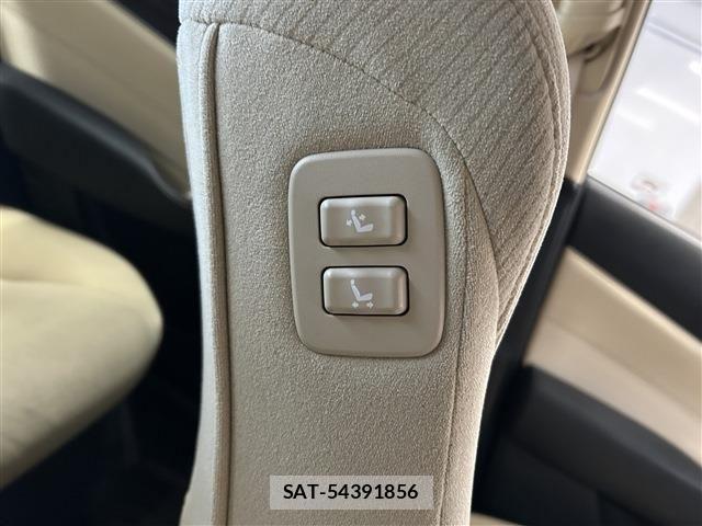 Toyota CROWN SEDAN 2013-08 6751125-16