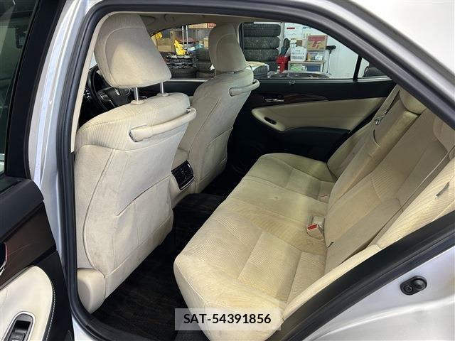 Toyota CROWN SEDAN 2013-08 6751125-20