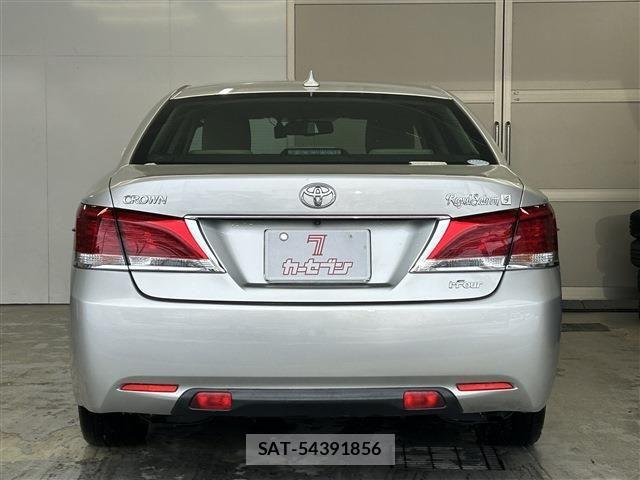 Toyota CROWN SEDAN 2013-08 6751125-5
