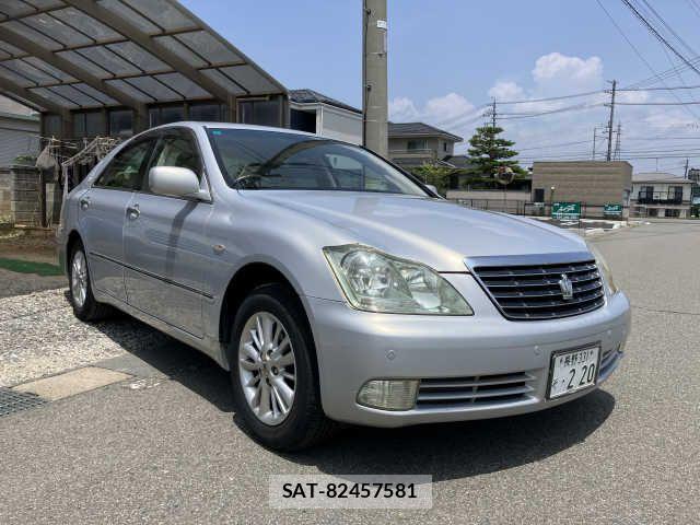 Toyota CROWN SEDAN 2005-07 6903661-0